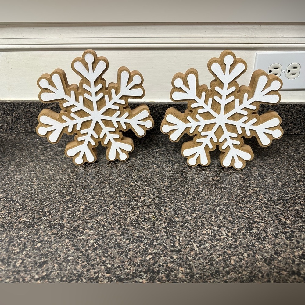 Layered Wood Snowflake Set